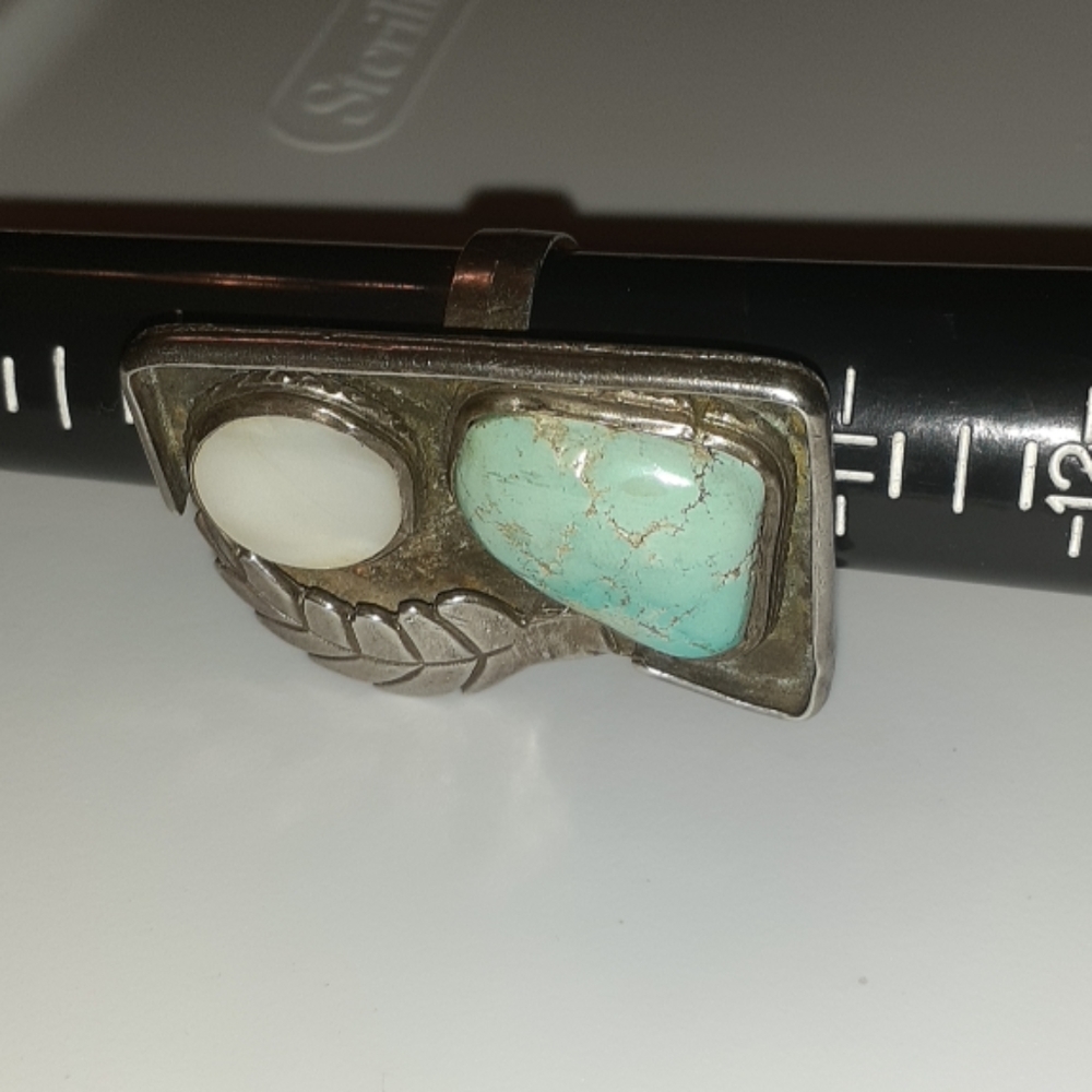 SOLD VTG ๐ Mother of Pearl & Turquoise - Picture 7 of 10